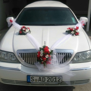 Iznajmljivanje limuzine za venčanja - svadbe